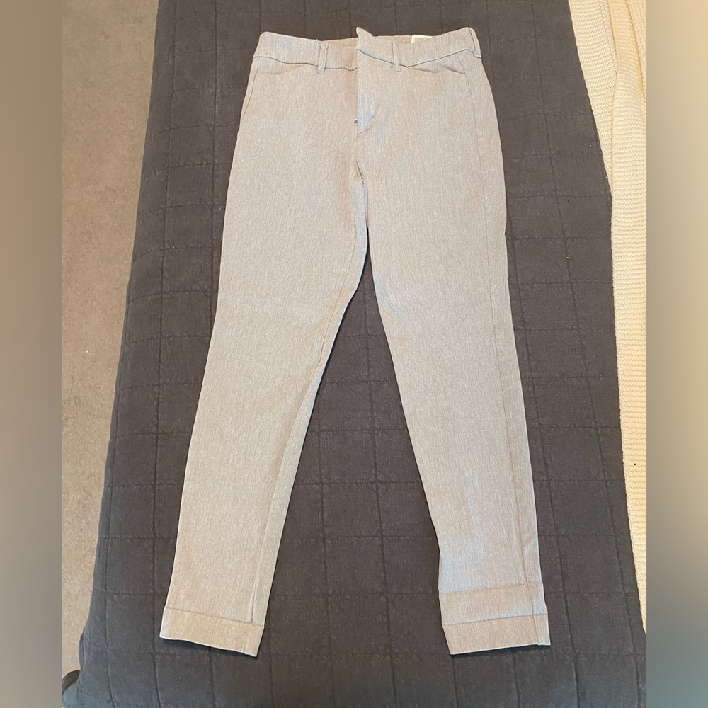 2 Pairs of Old Navy Pixie Pant Gray/Black size 8